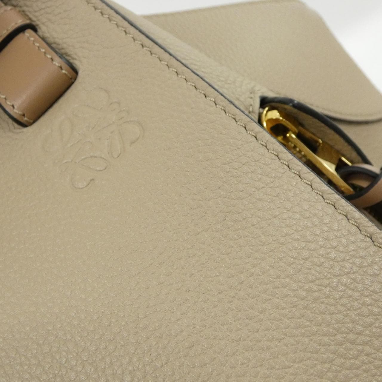 Loewe Hammock A538S35X51 单肩包