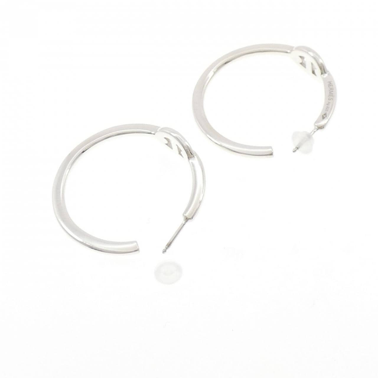 エルメス シェーヌダンクル スモール ピアス