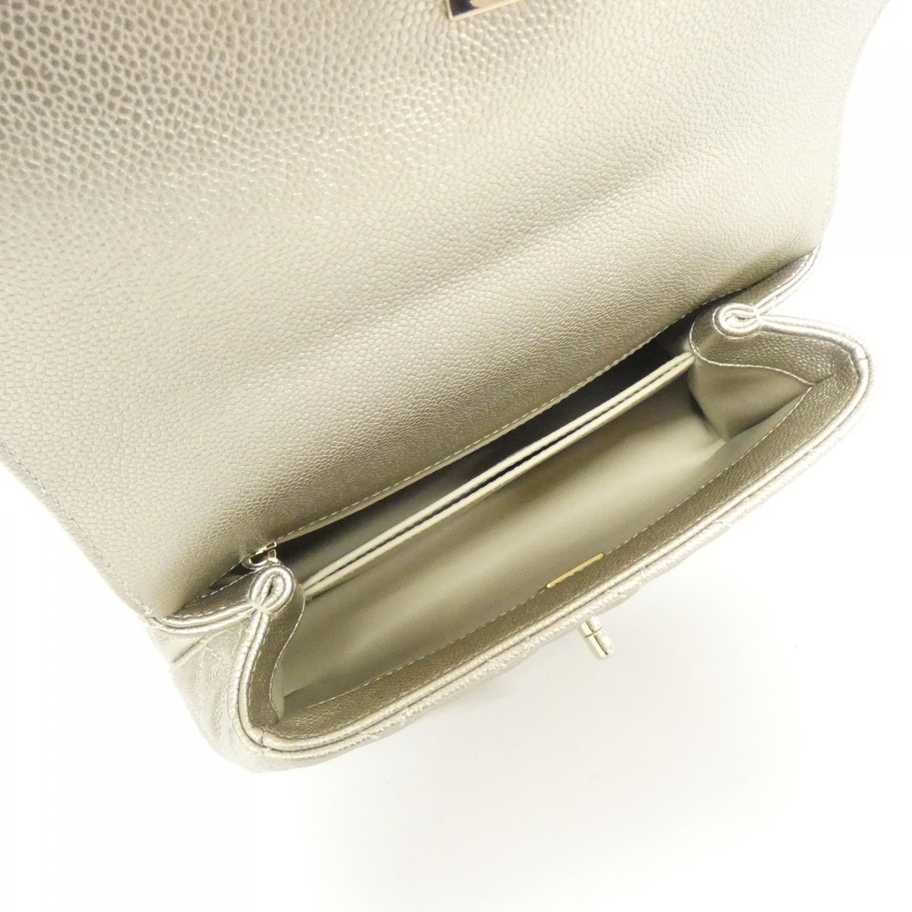 【未使用品】シャネル 92990 バッグ