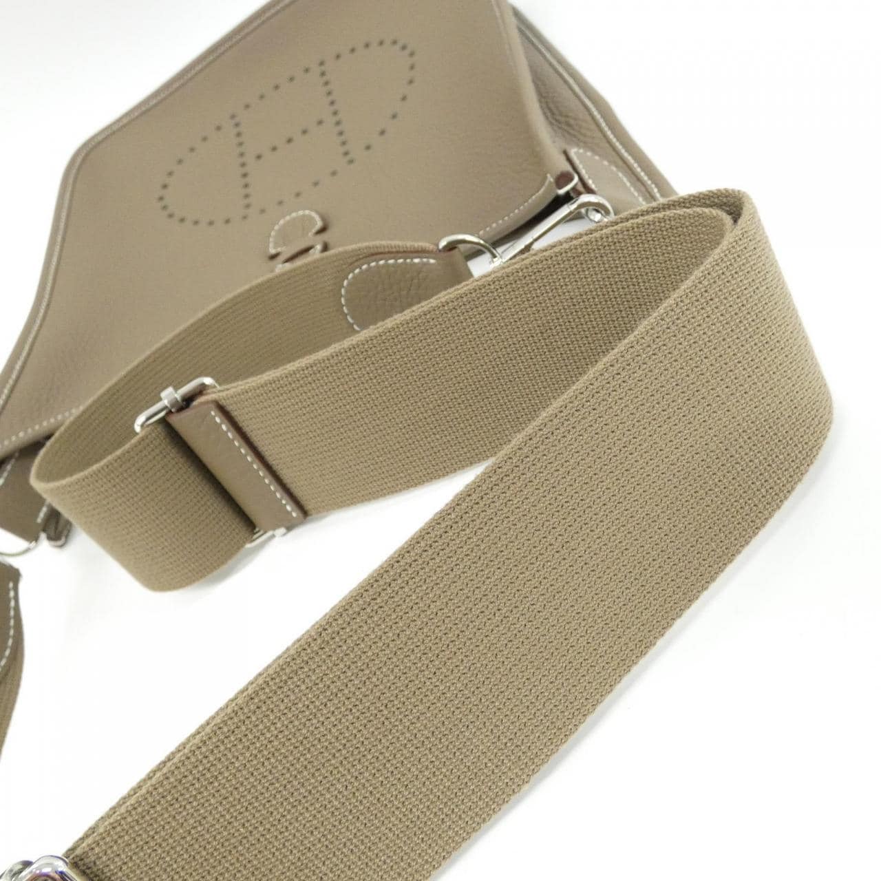 【未使用品】エルメス エヴリン3 PM 056277CK ショルダーバッグ