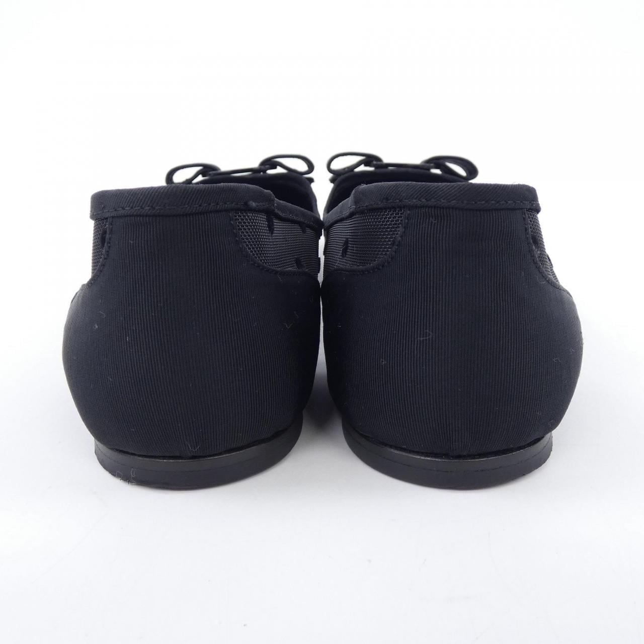 サルヴァトーレフェラガモ SALVATORE FERRAGAMO フラットシューズ