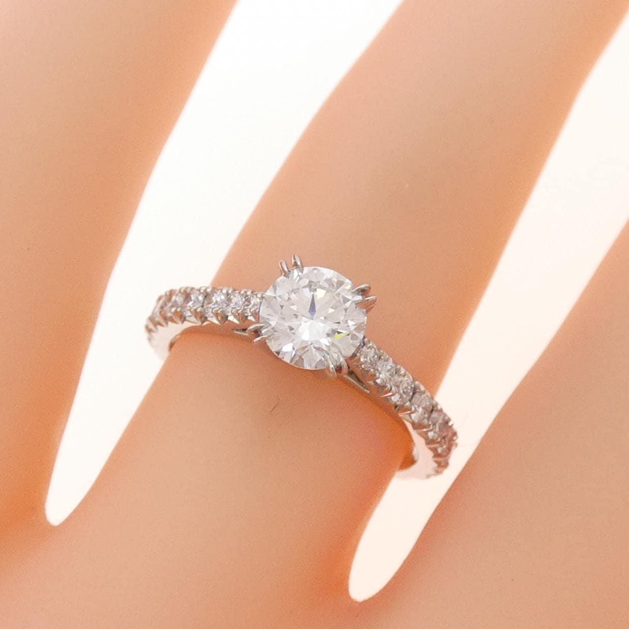ハリーウィンストン ブリリアント ラブ リング 0.54CT