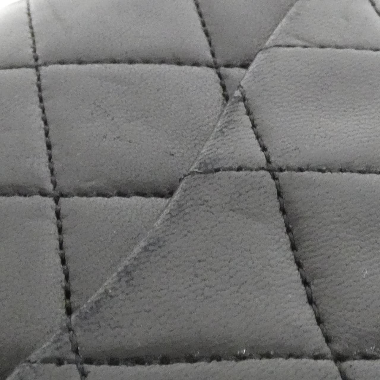 【ヴィンテージ】シャネル 1112 ショルダーバッグ