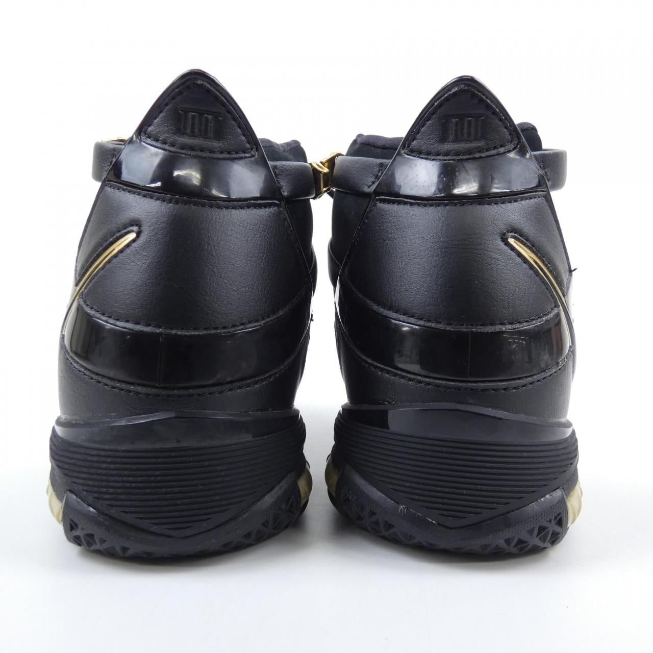 ナイキ NIKE スニーカー