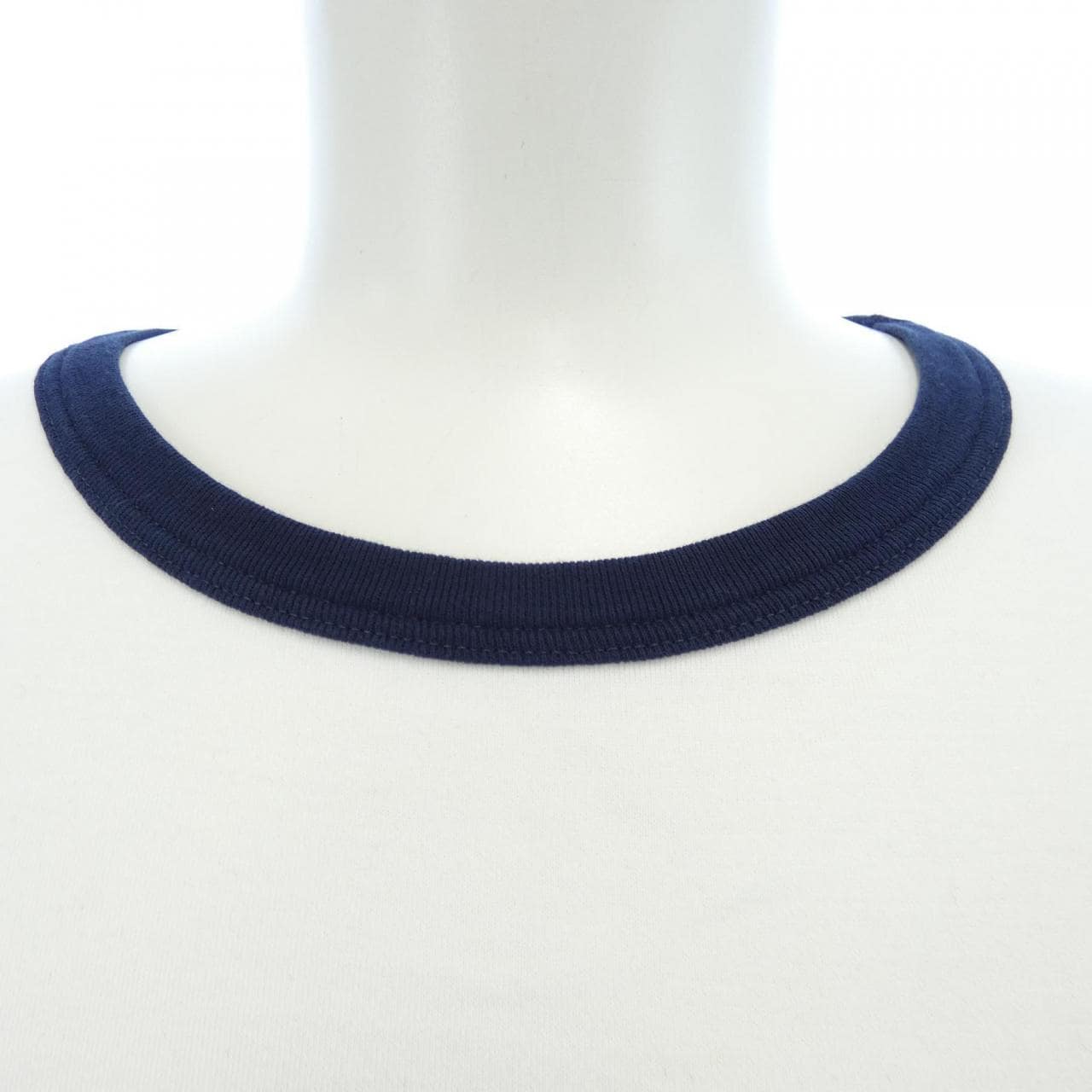 セリーヌ CELINE 2X45M671Q Tシャツ