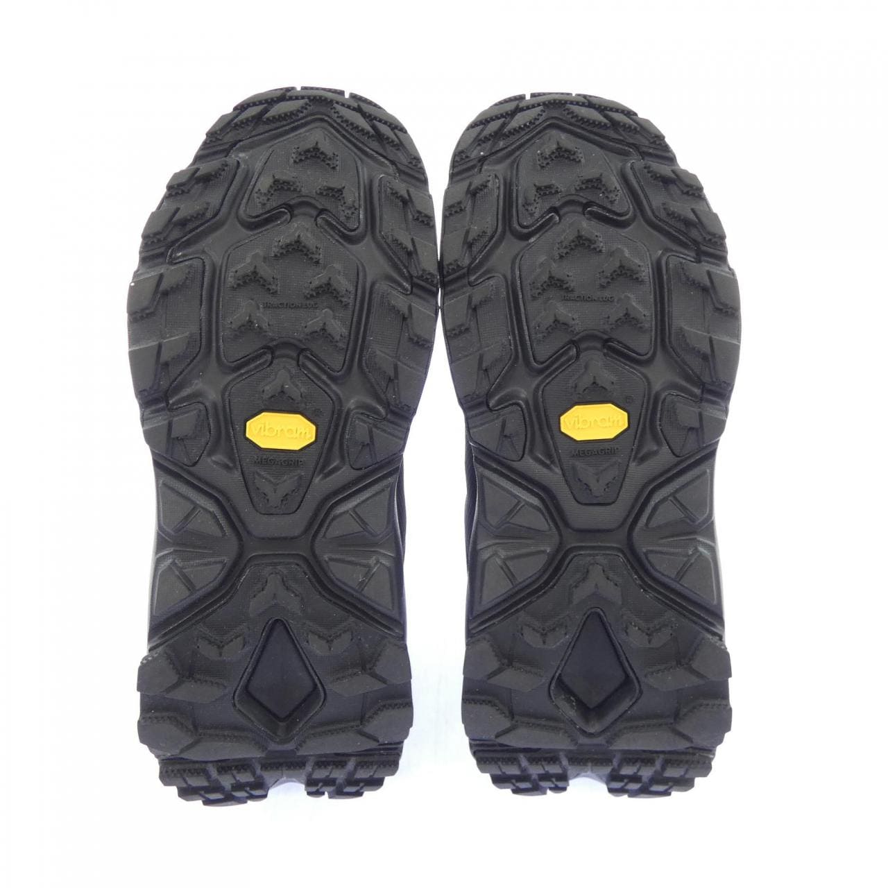 ホカオネオネ HOKA ONE ONE スニーカー