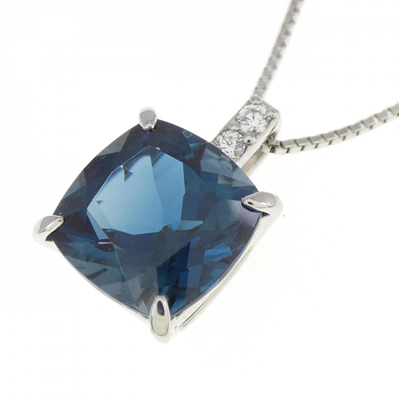 PT ブルートパーズ ネックレス 3.00CT