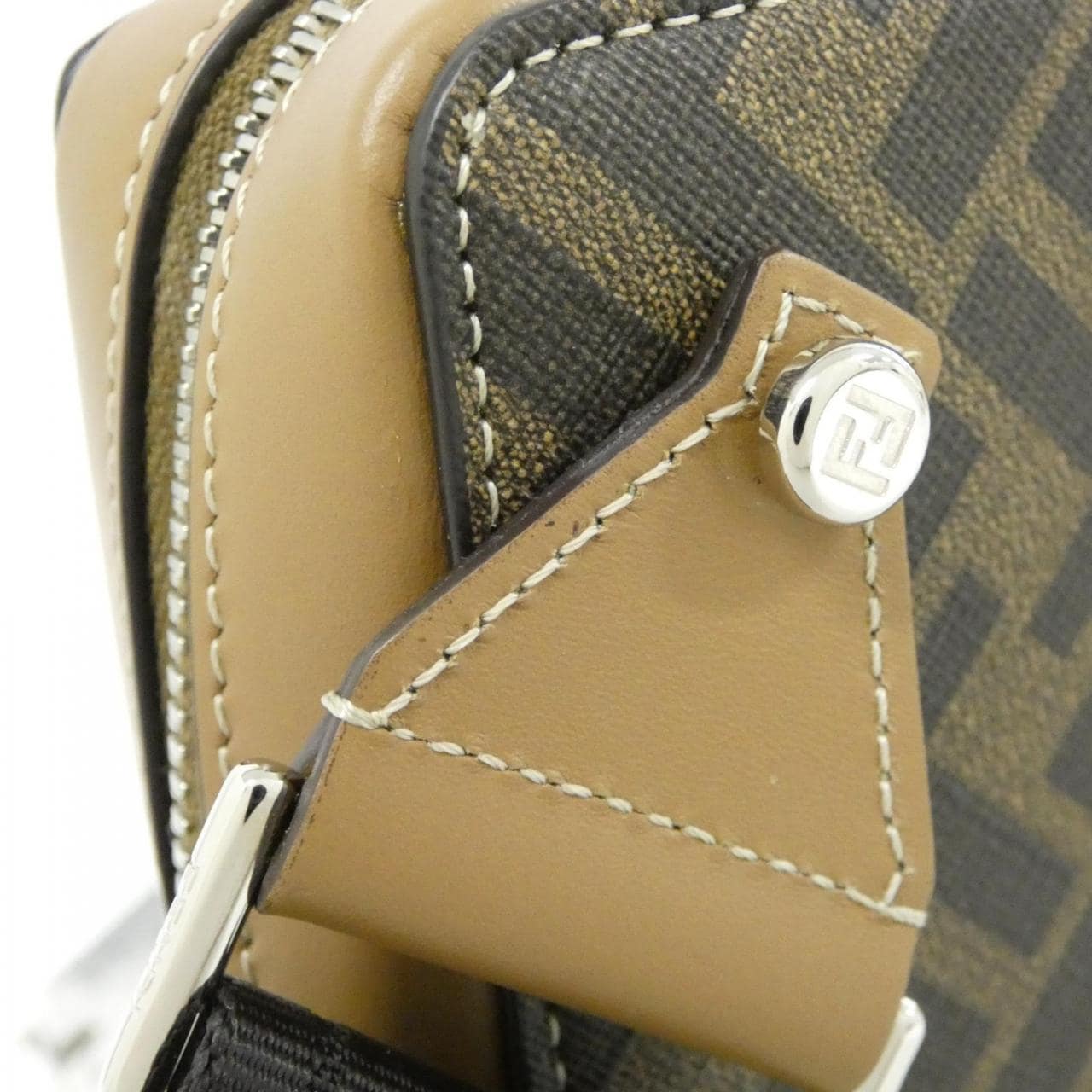 フェンディ 7AS239 AFF2 ショルダーバッグ