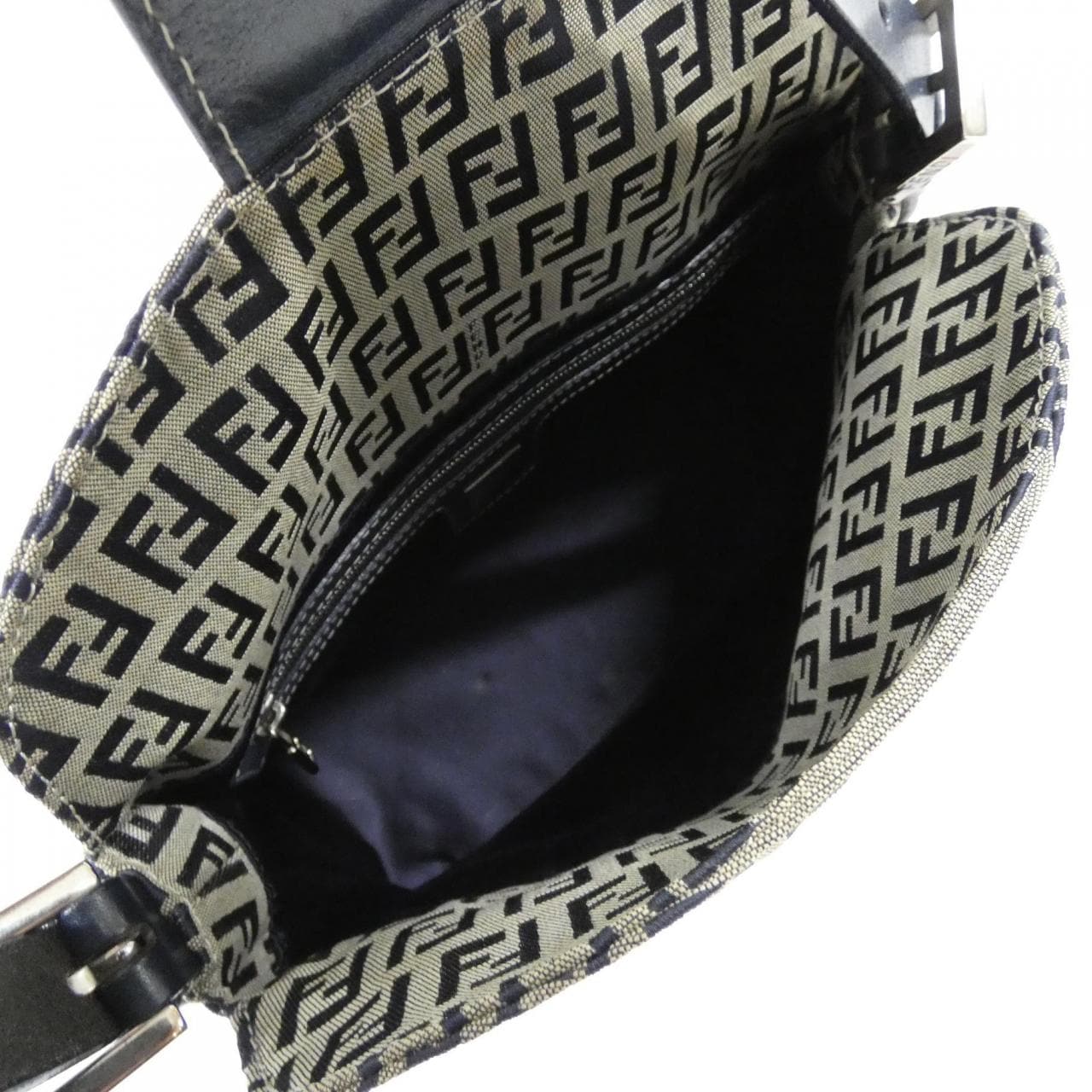 【ヴィンテージ】フェンディ 26426 ショルダーバッグ