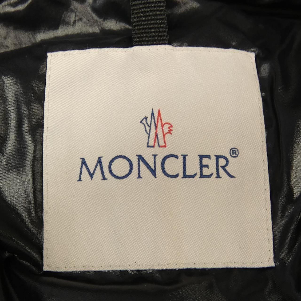 モンクレール MONCLER ダウンジャケット