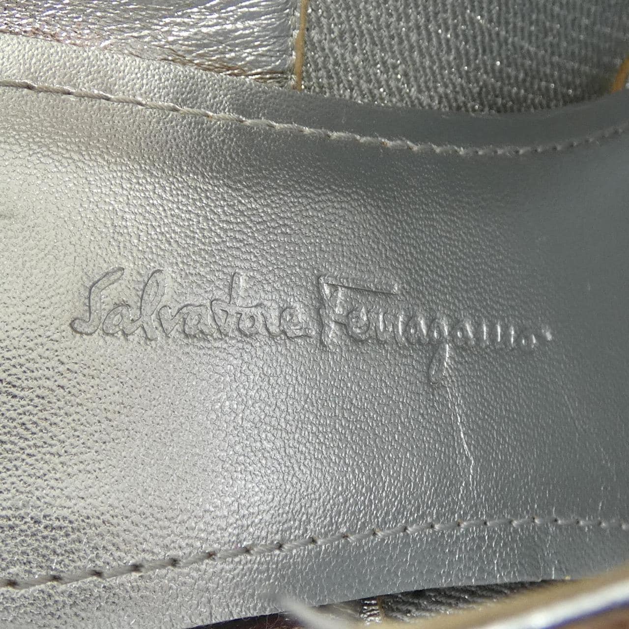 サルヴァトーレフェラガモ SALVATORE FERRAGAMO シューズ