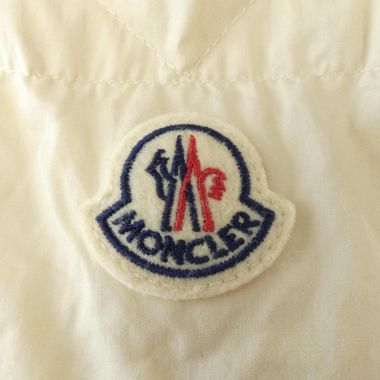 モンクレール MONCLER GRIMBLAT ダウンジャケット