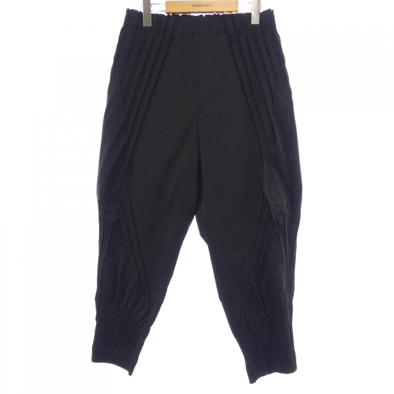 エイポックエイブルイッセイミヤケ A-POC ABLE ISSEY MIYAKE AT13FF210 パンツ