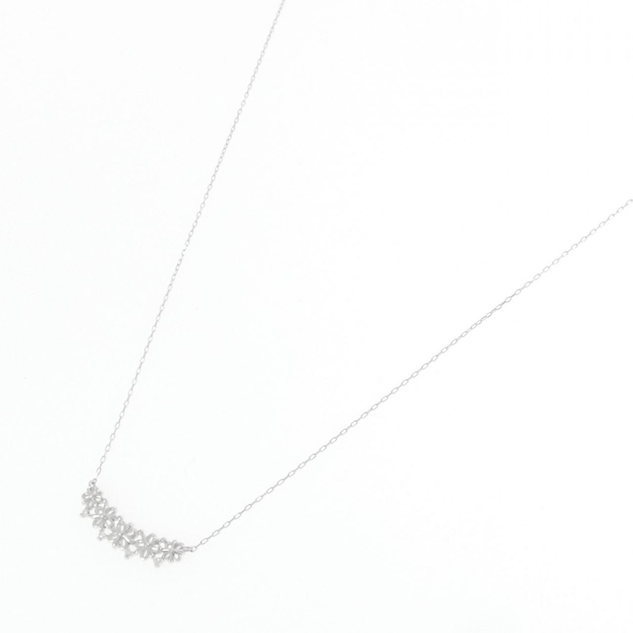 K18WG フラワー ダイヤモンド ネックレス 0.02CT
