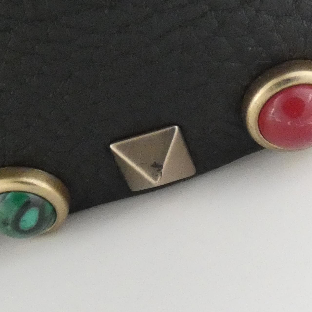 VALENTINO GARAVANI LW2B0053 WWE Shoulder Bag