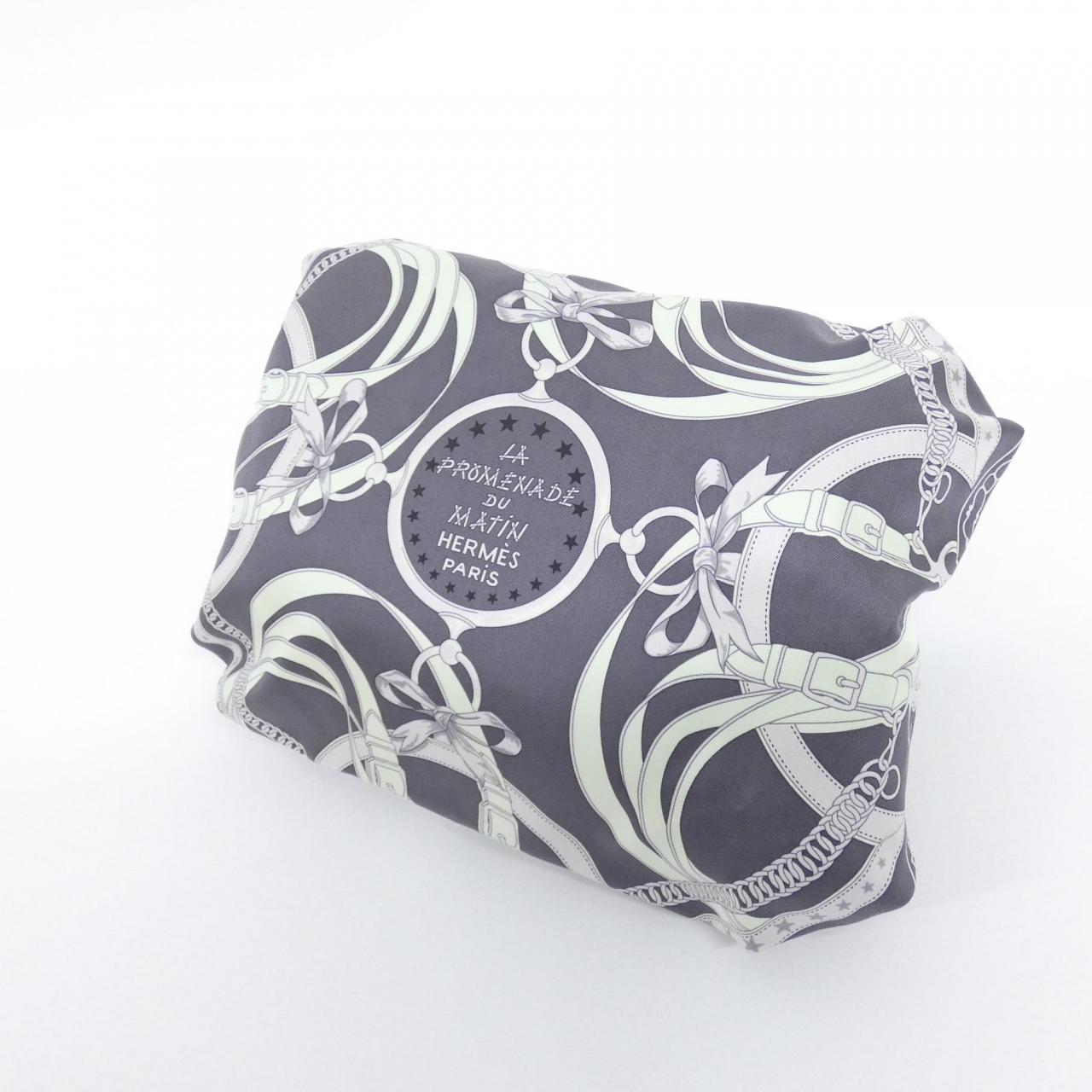 エルメス LA PROMENADE DU MAIN BANDANA バルソワ 084907CK バッグ