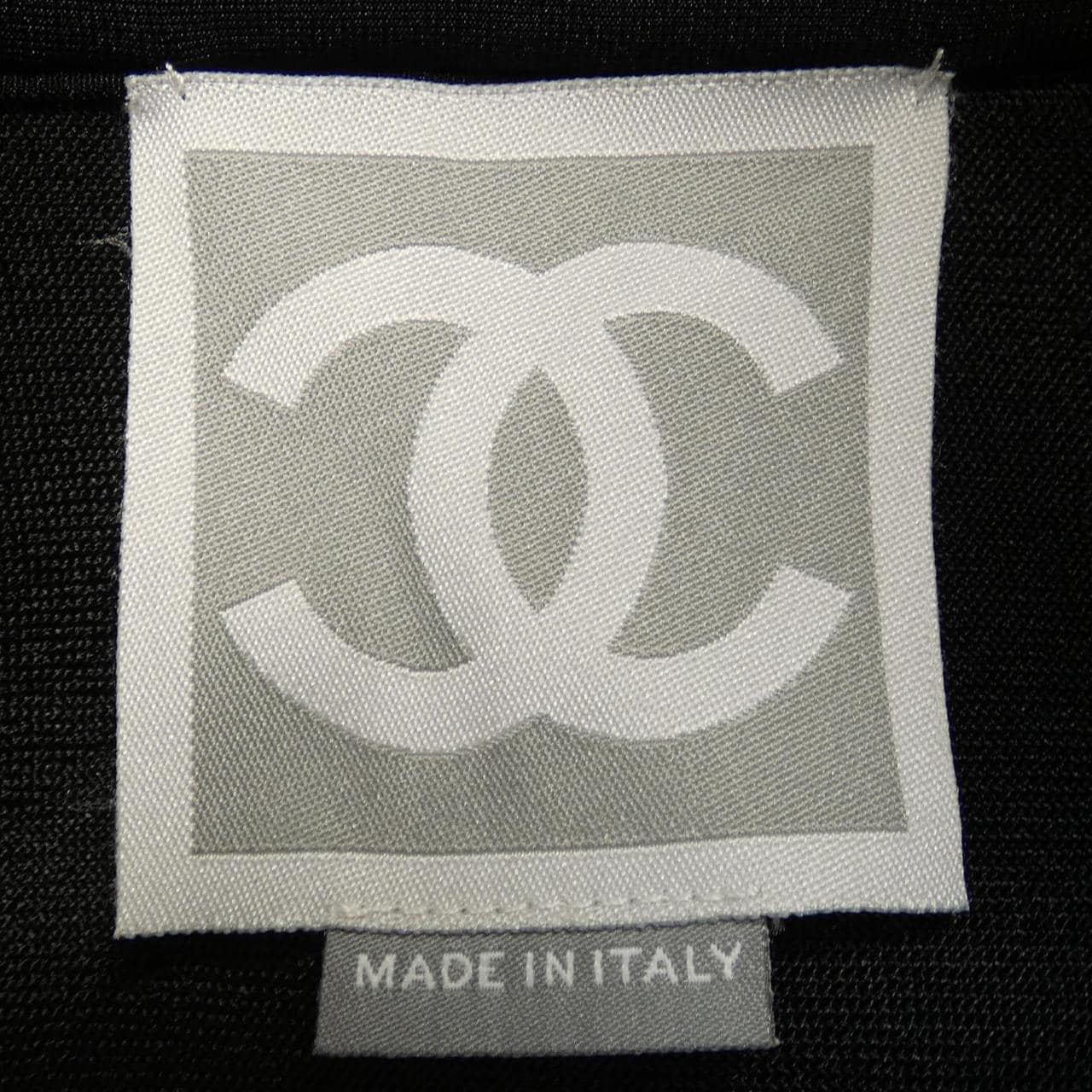 【ヴィンテージ】シャネル CHANEL IDENTIFICATION P21093V12485 03P ジャケット
