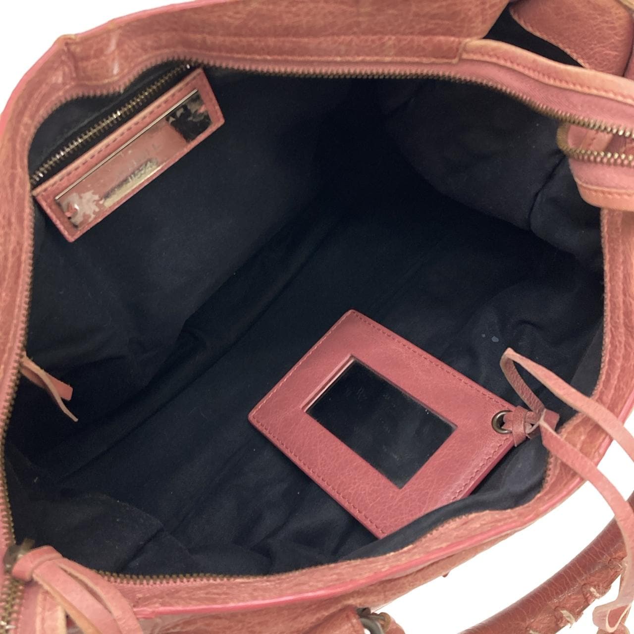 バレンシアガ ザ シティ 115748 D94JT バッグ