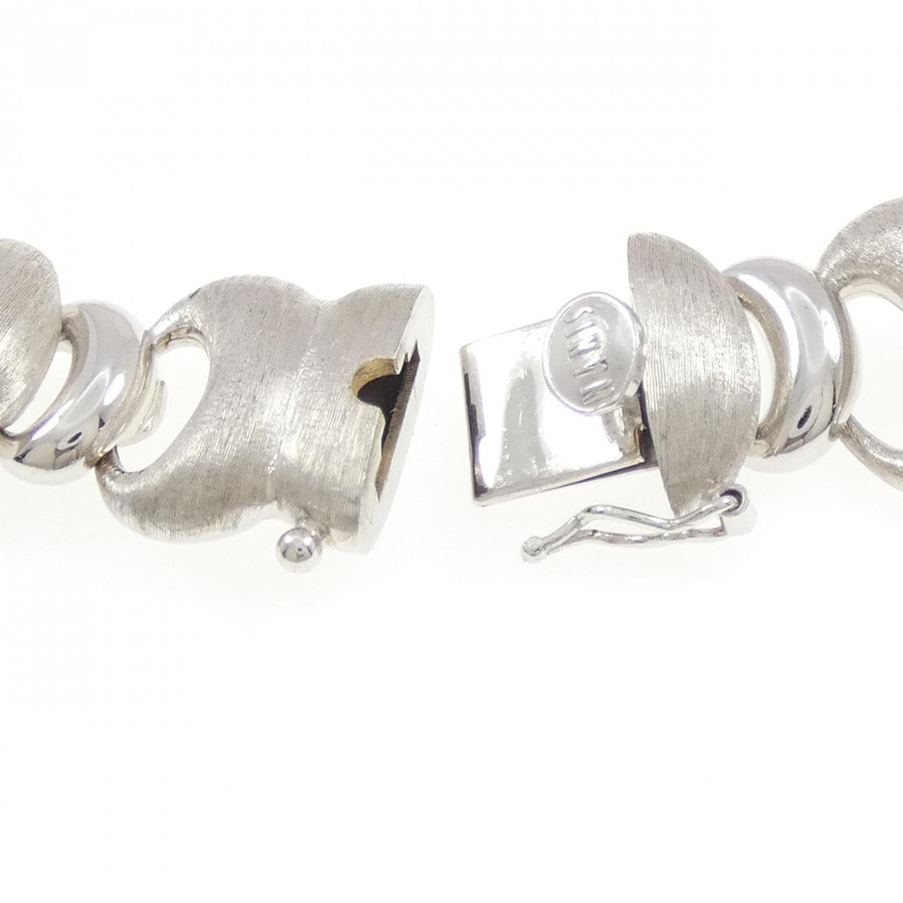 ナニス 750WG ネックレス