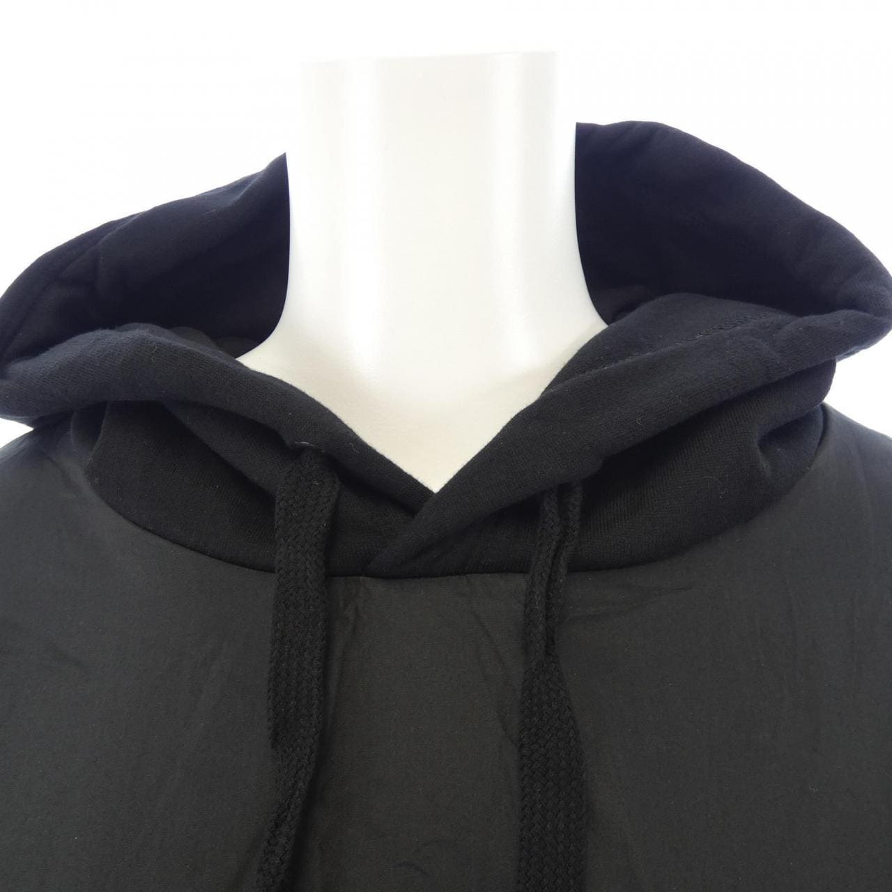 ヴァレンティノ VALENTINO XV0MF22L8GW パーカー