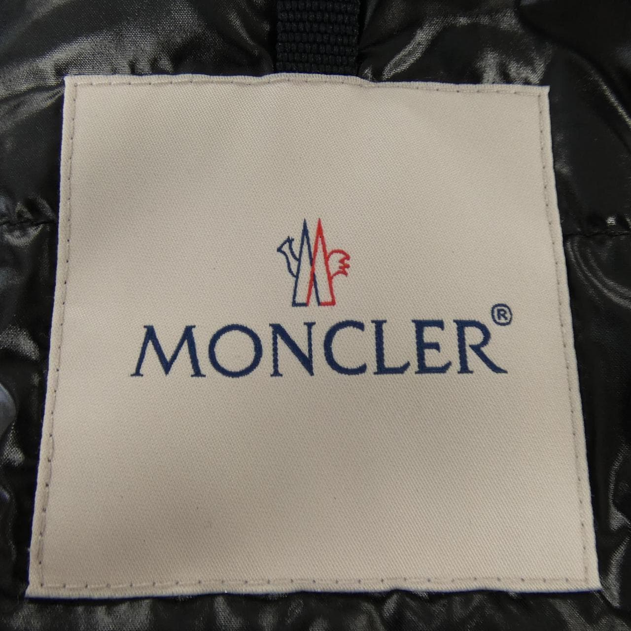 MONCLER蒙克勒羽绒服