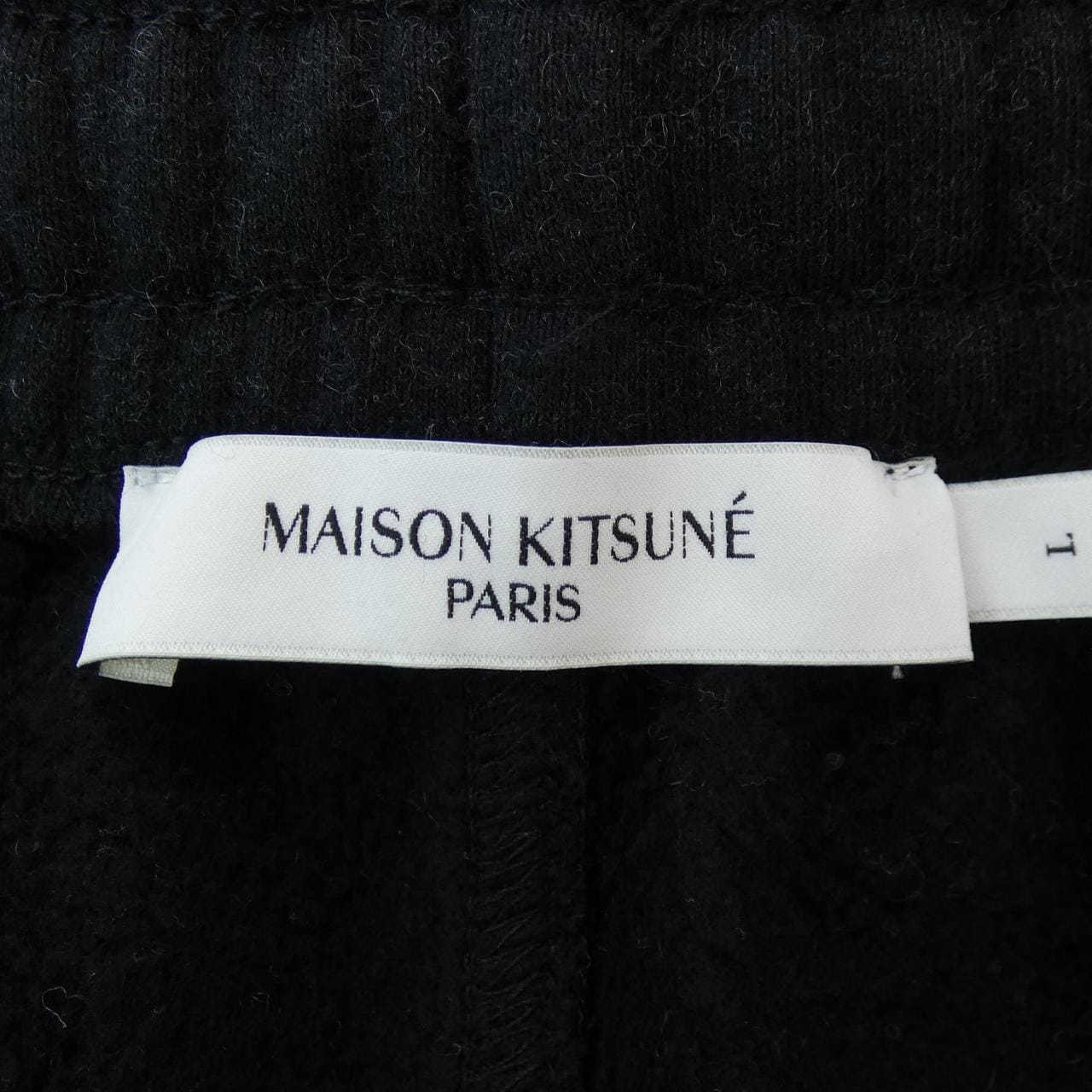 メゾンキツネ MAISON KITSUNE パンツ