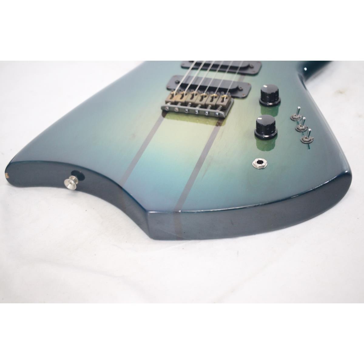 ＫＡＷＡＩ　　Ｖ－１