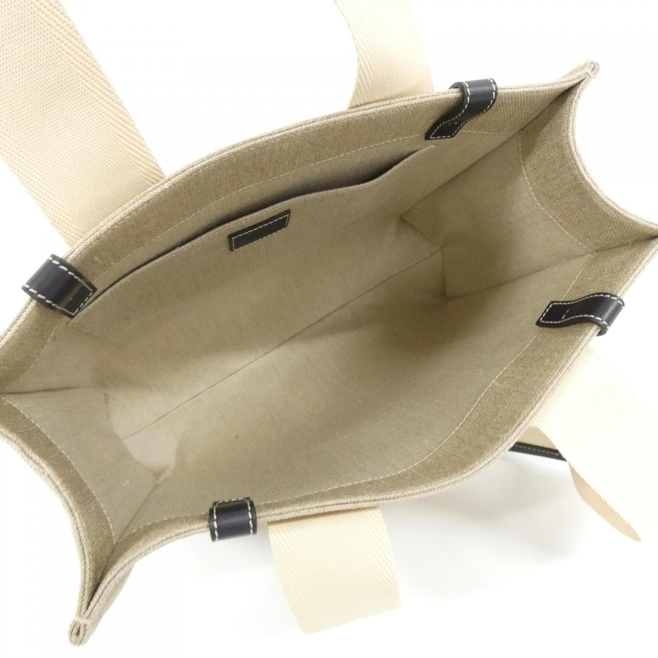 【新品】クロエ ウッディー ミディアム トート CHC22AS383 I26 バッグ