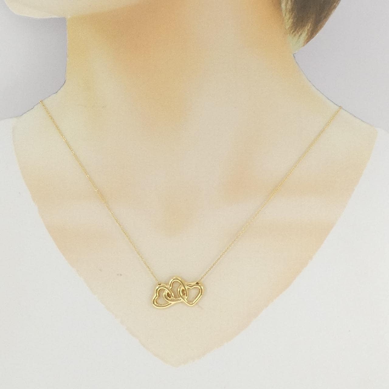 ティファニー トリプルハート ネックレス