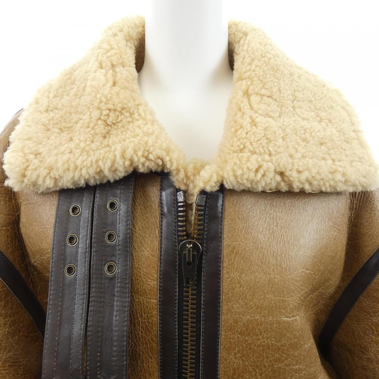 セリーヌ CELINE 2E453721G ムートンジャケット