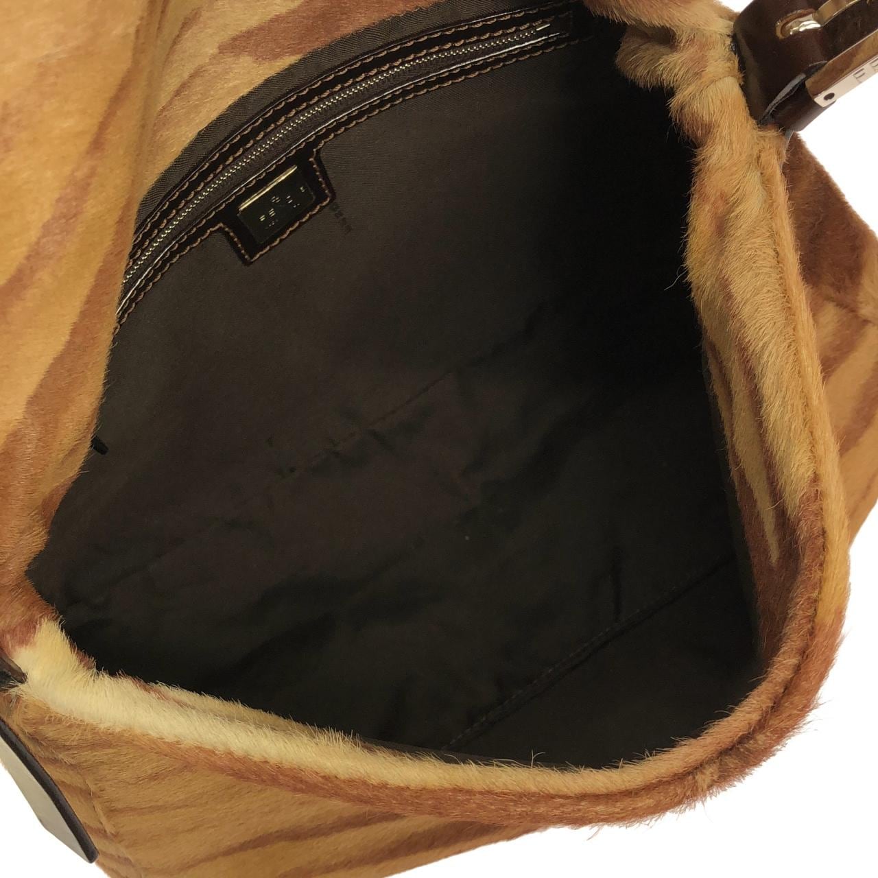 【ヴィンテージ】フェンディ マンマ バゲット 26325 ショルダーバッグ