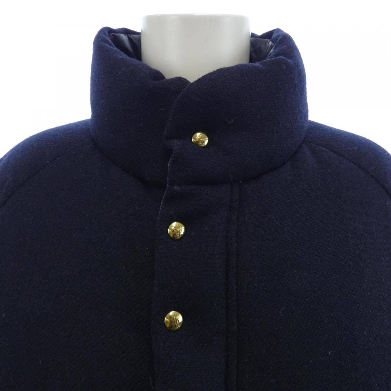 モンクレールガムブルー MONCLER GAMMEBLEU 23914141831 ダウンジャケット