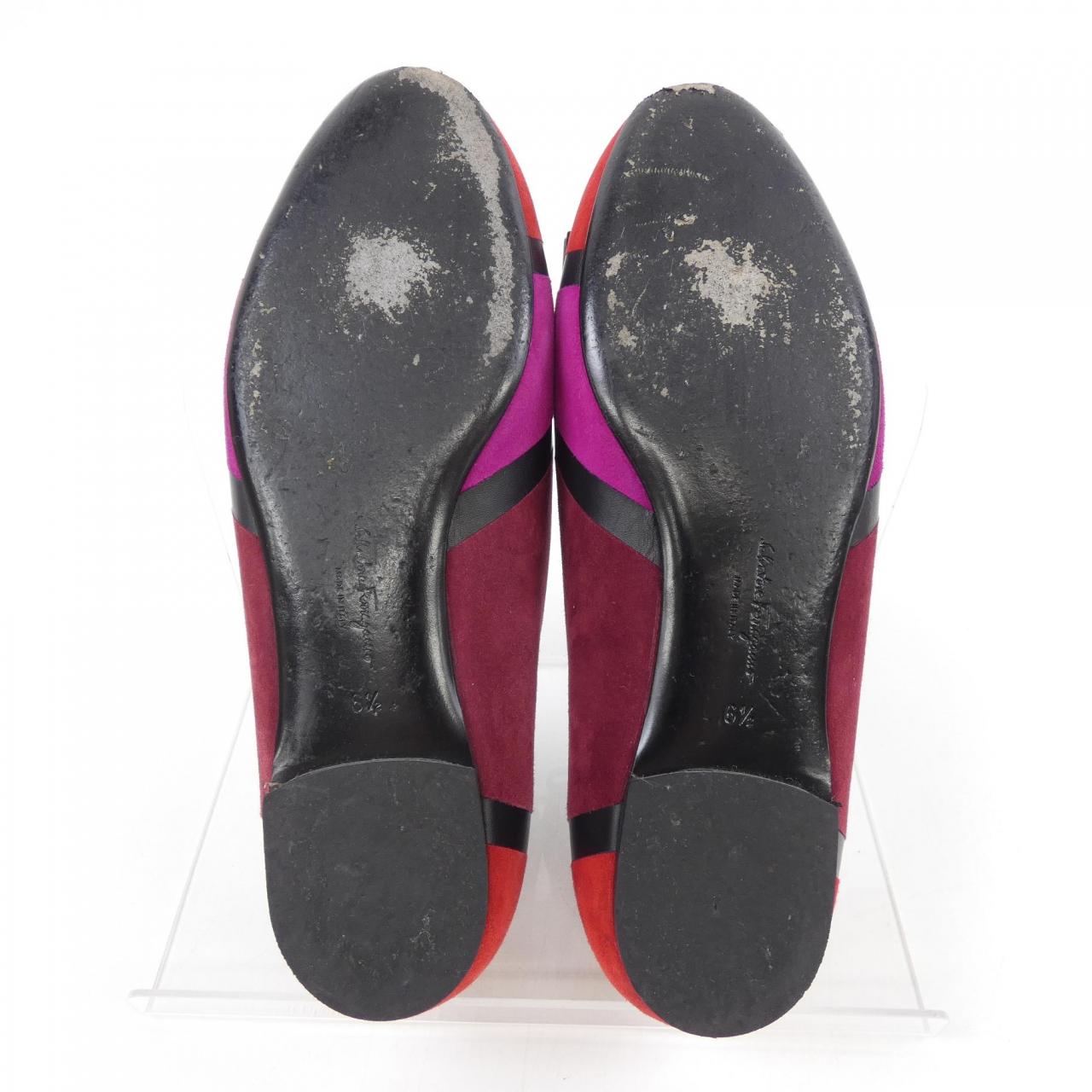 SALVATORE FERRAGAMO DY 99256 水泵