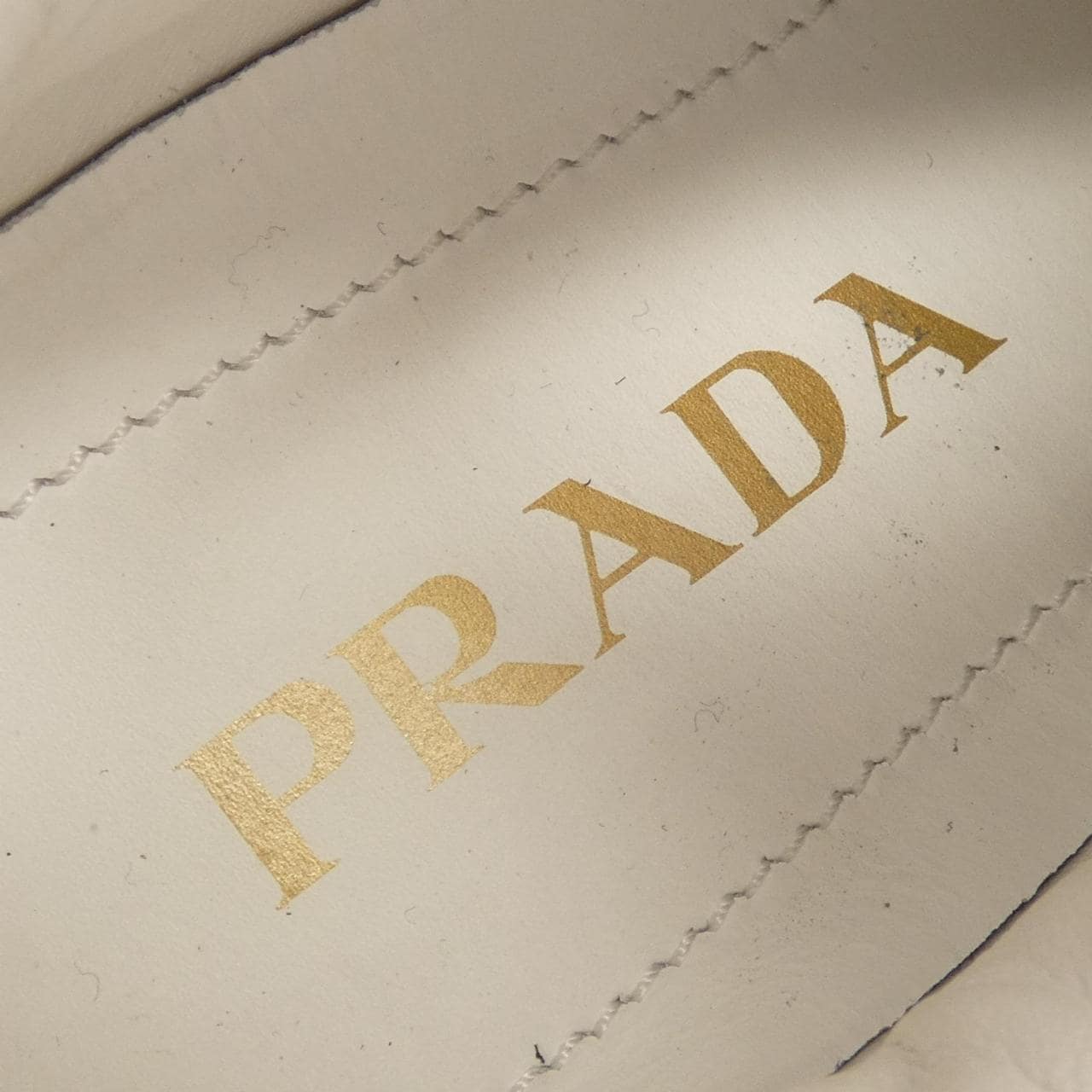 プラダ PRADA トライアングルロゴ ダウンタウン ボールド 1E792M スニーカー