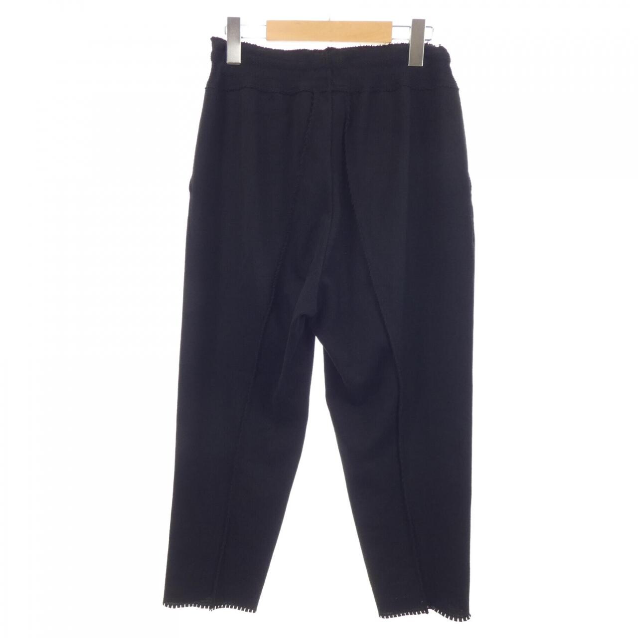 エイポックエイブルイッセイミヤケ A-POC ABLE ISSEY MIYAKE AT55KF420 パンツ
