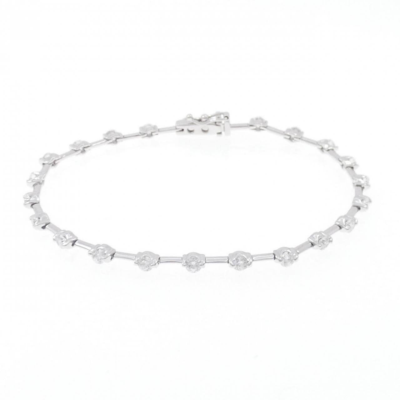 K18WG Diamond Bracelet 1.35CT