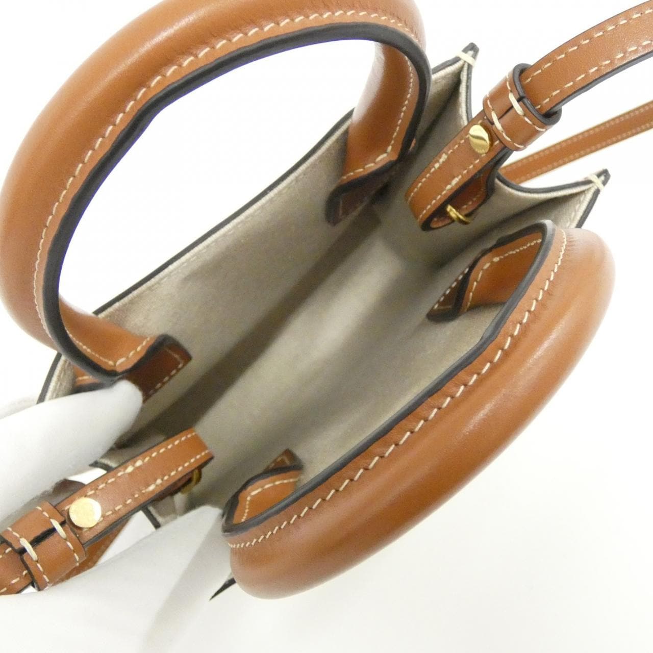 セリーヌ バーティカル カバ セリーヌ 193302DCI バッグ