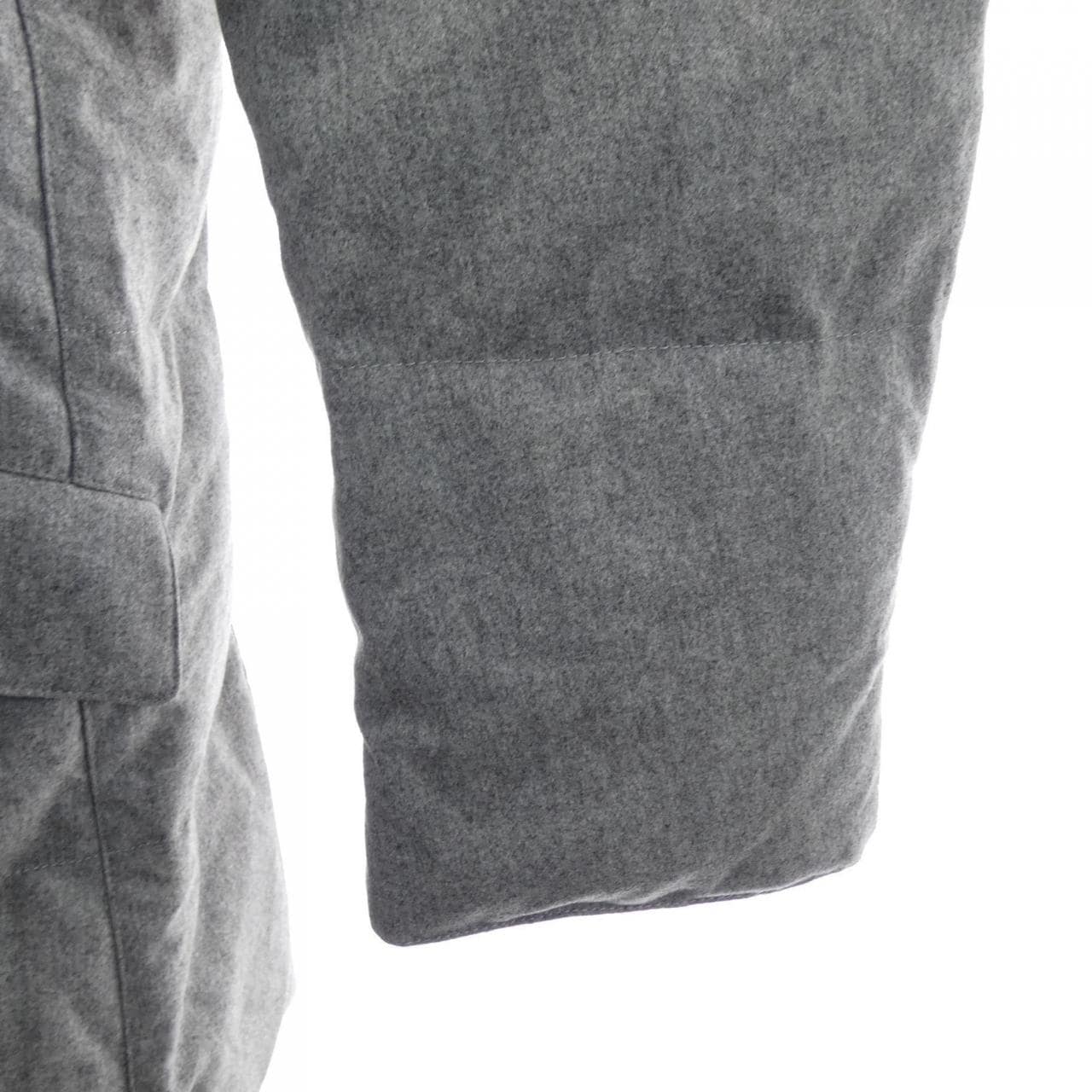 ブルネロクチネリ BRUNELLO CUCINELLI ダウンコート