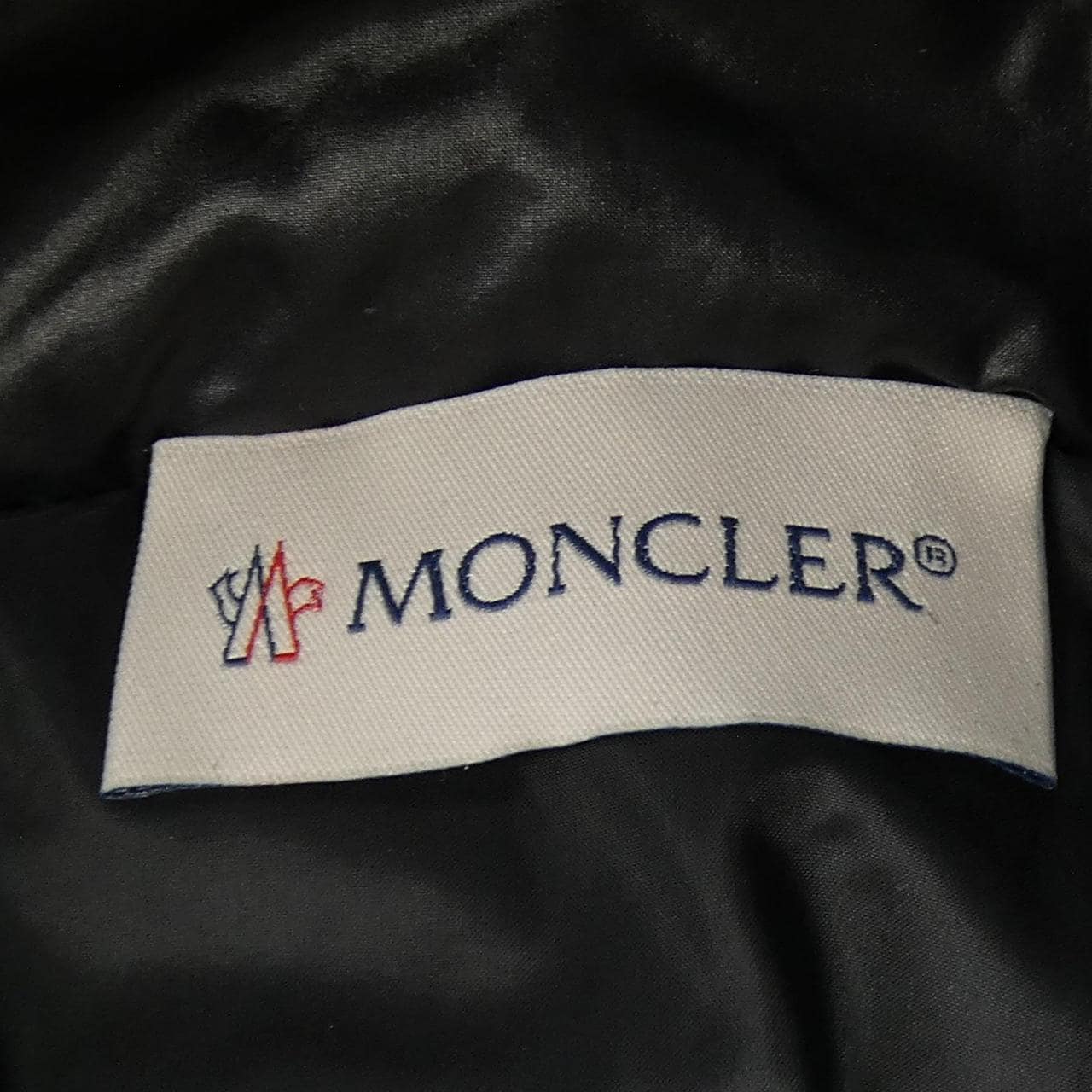 モンクレール MONCLER 20939B00024 ダウンジャケット