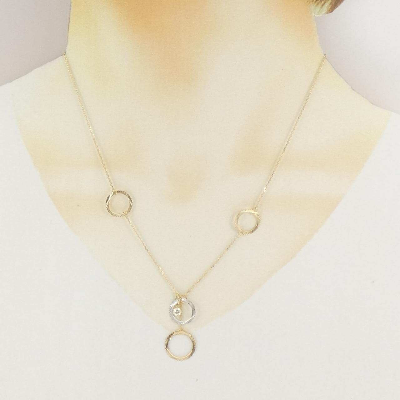 K18YG/K18WG ダイヤモンド ネックレス 0.20CT