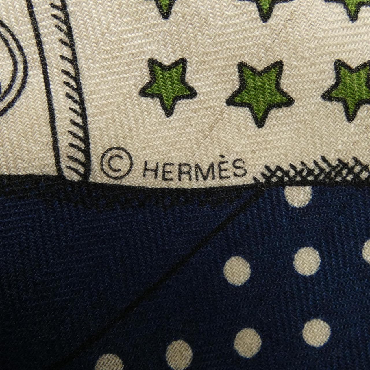 HERMES HERMES Shawls