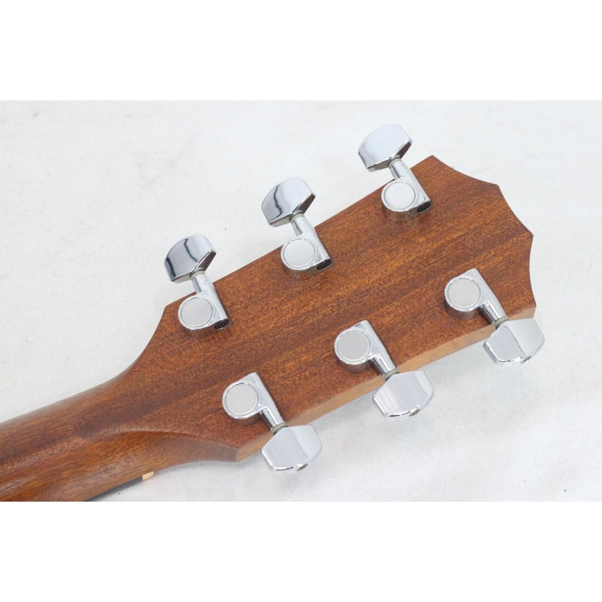 ＴＡＹＬＯＲ　　１１０Ｅ