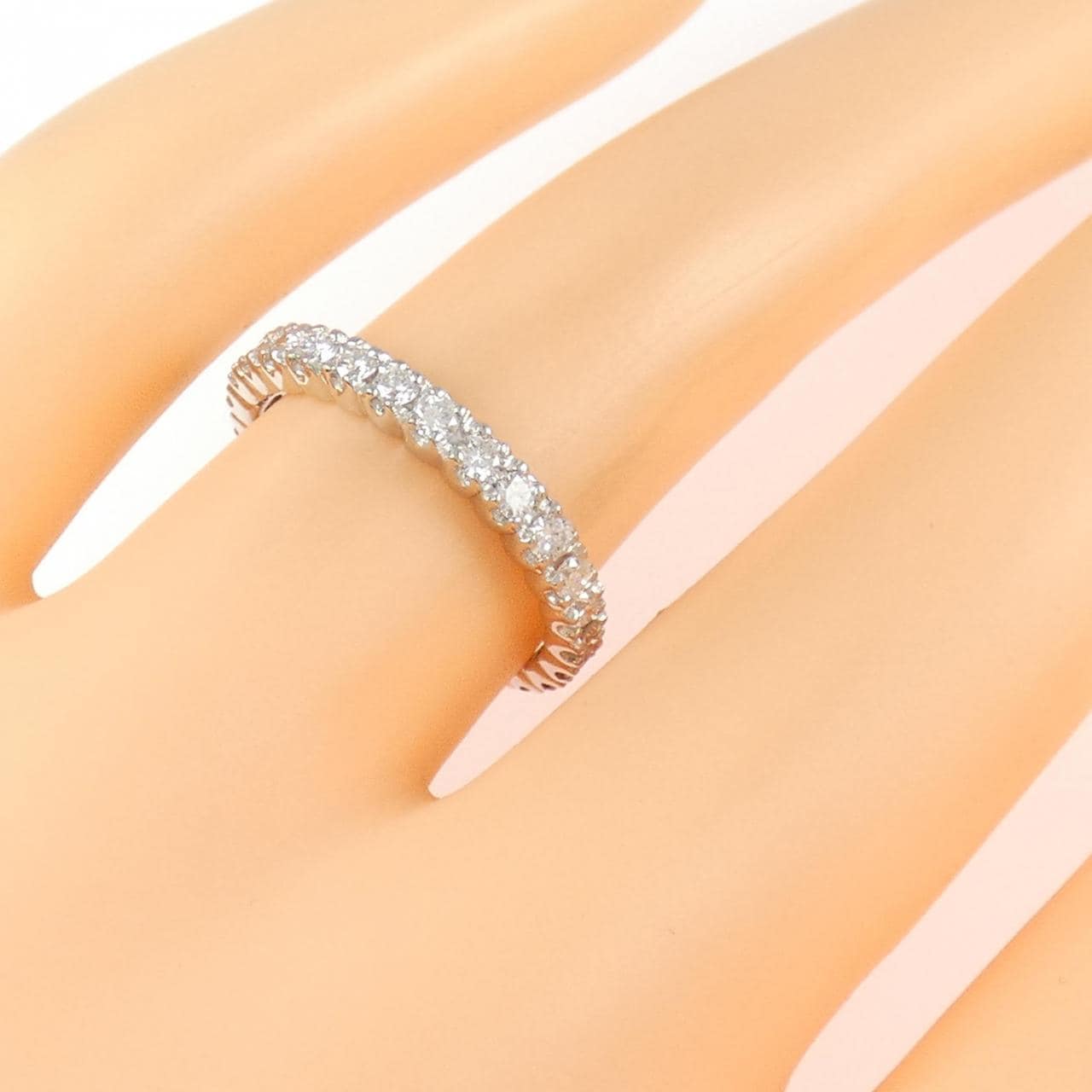 PT900 ハーフエタニティ ダイヤモンド リング 0.50CT