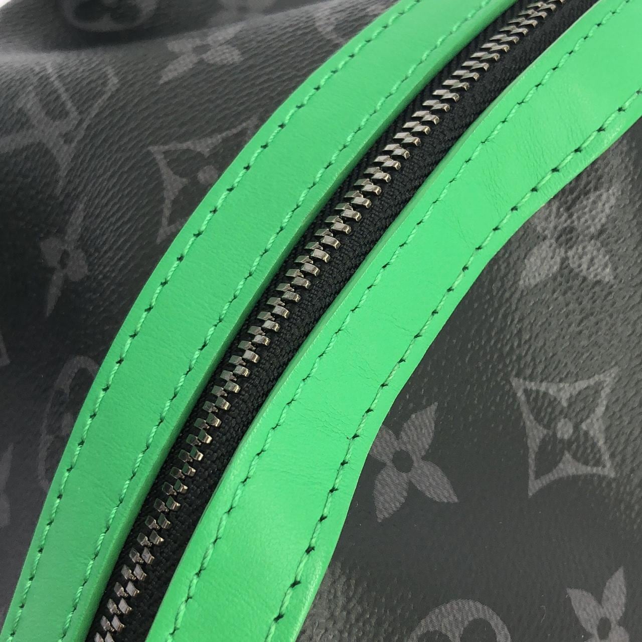 ルイヴィトン モノグラム エクリプス ディスカバリー バックパック M25887 リュックサック