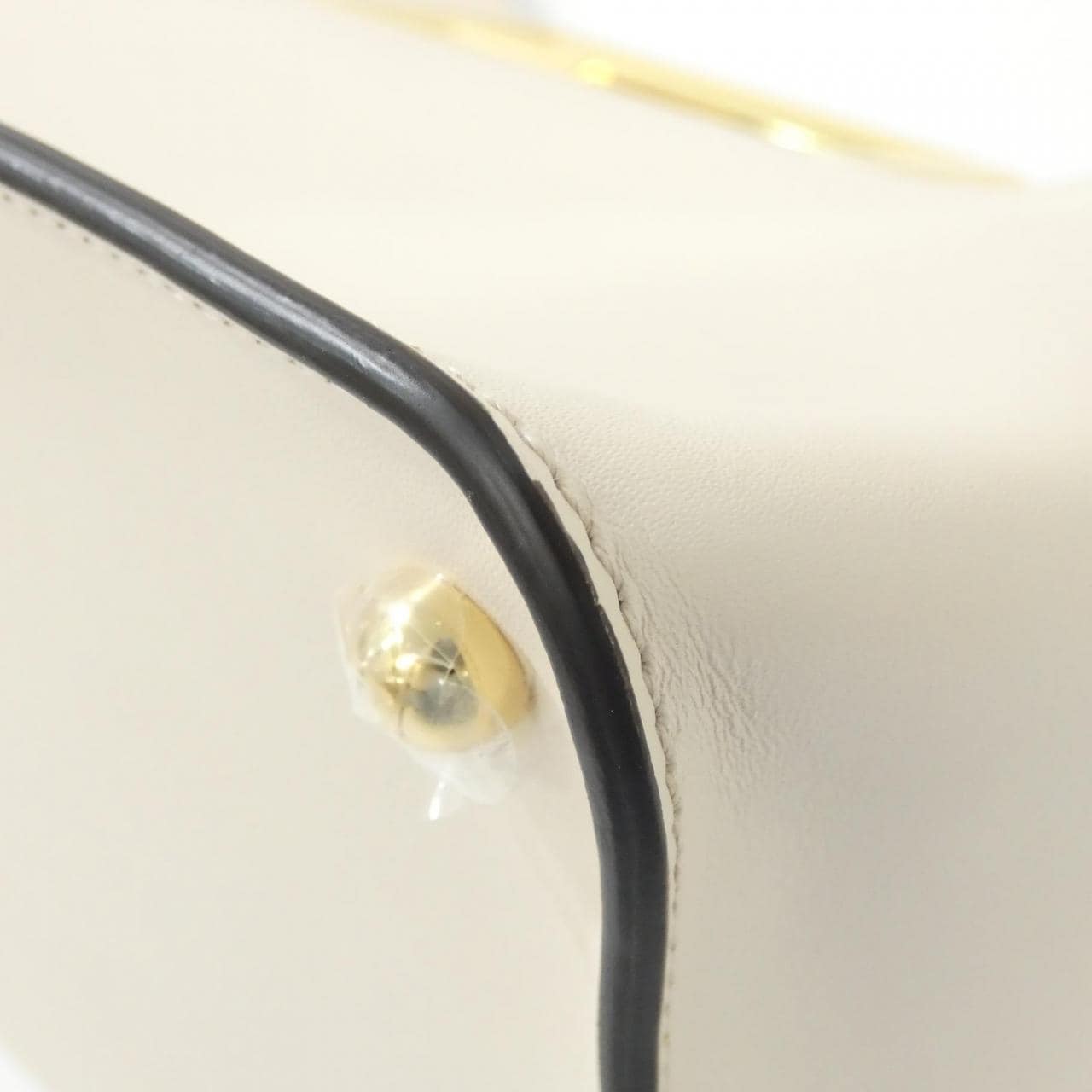 フェンディ フェンディ ウェイ ミディアム 8BH391 AAIW バッグ