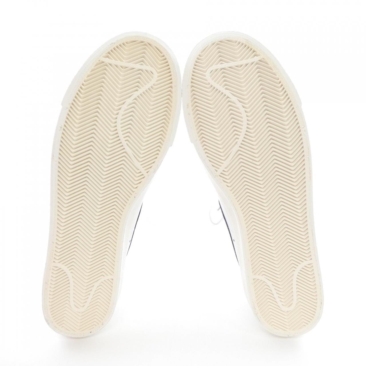 ナイキ NIKE スニーカー