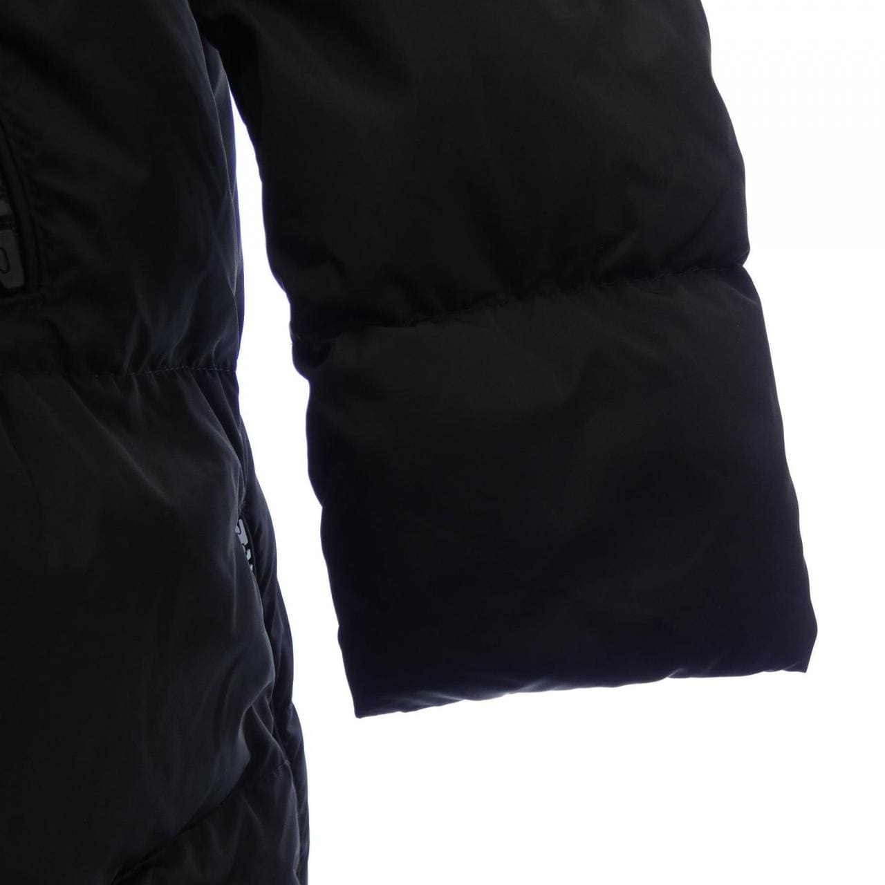 モンクレール MONCLER ダウンコート