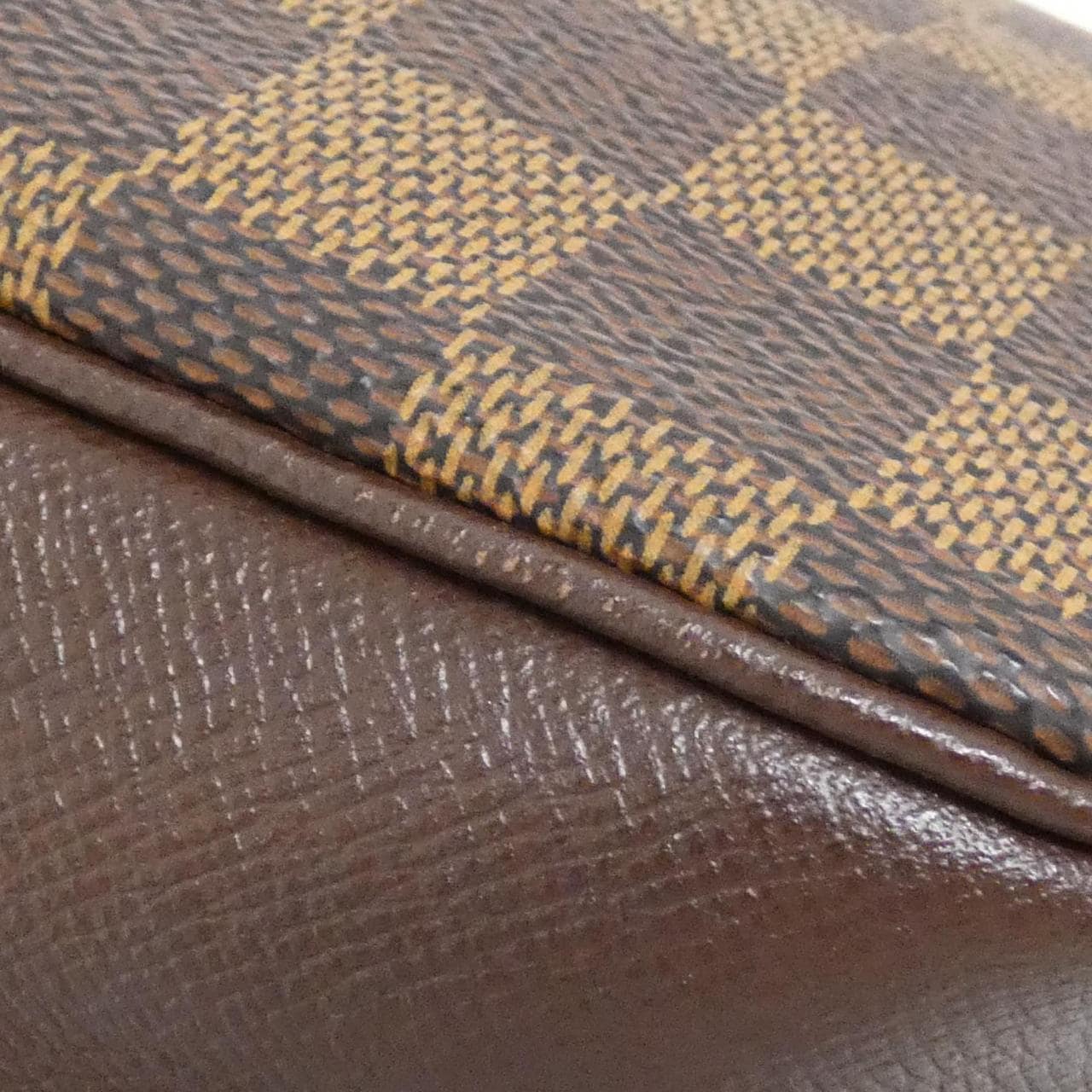 ルイヴィトン ダミエ トゥルース メイクアップ N51982 アクセサリーポーチ