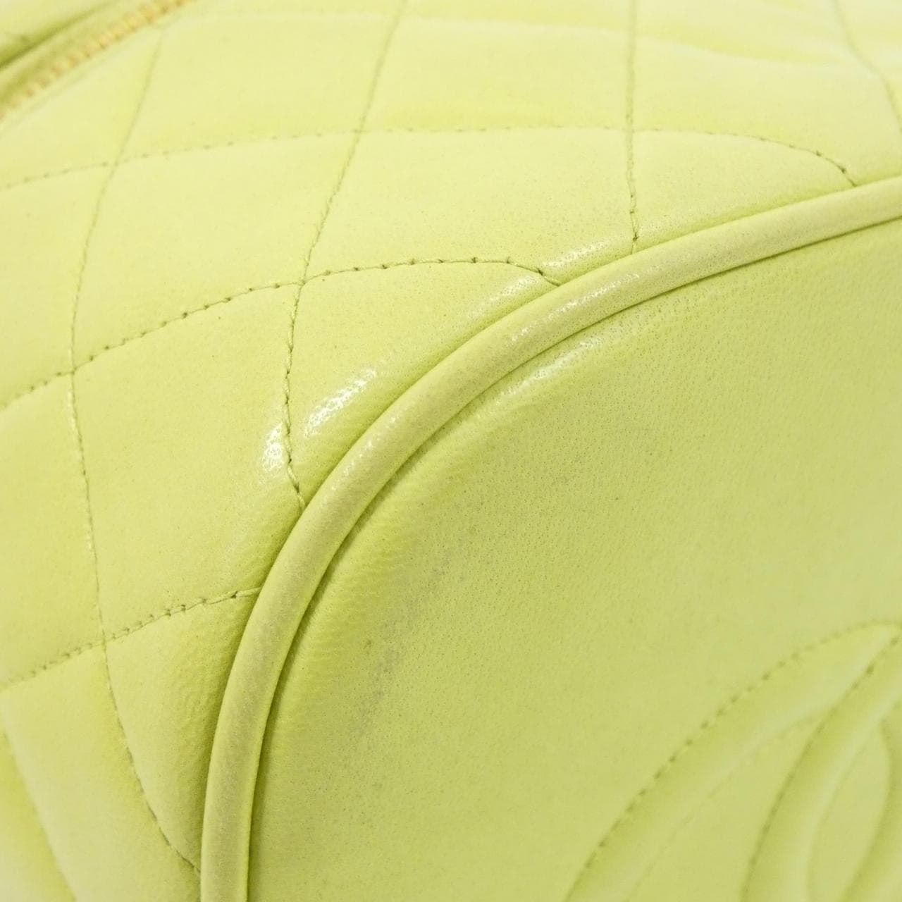 シャネル バッグ