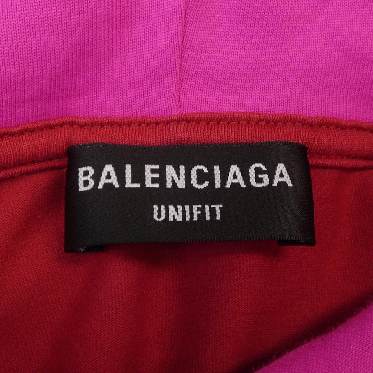 バレンシアガ BALENCIAGA 657037 TKV82 UNISEX パーカー